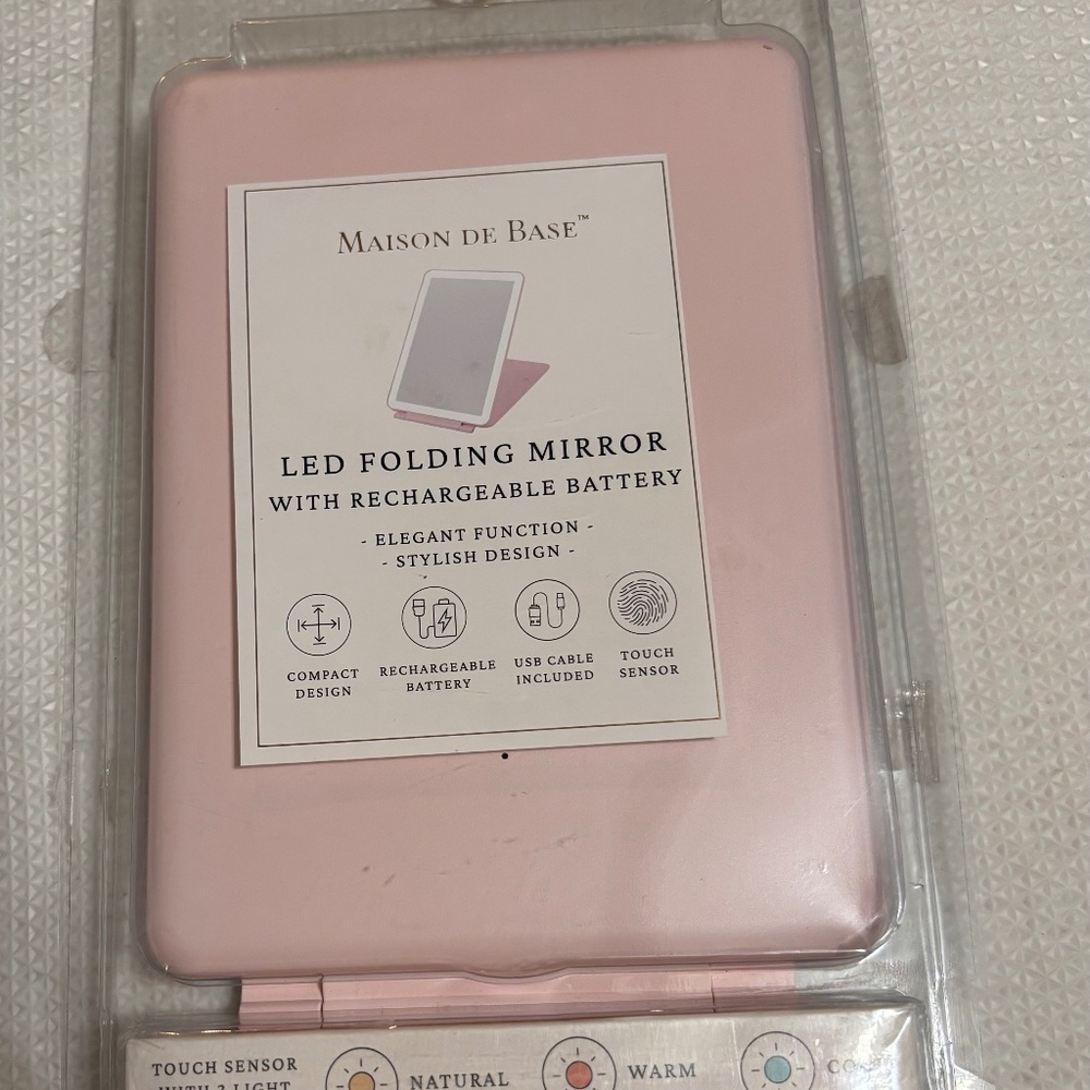 Maison De Base Led  Folding  Travel Mirror Blush Pink